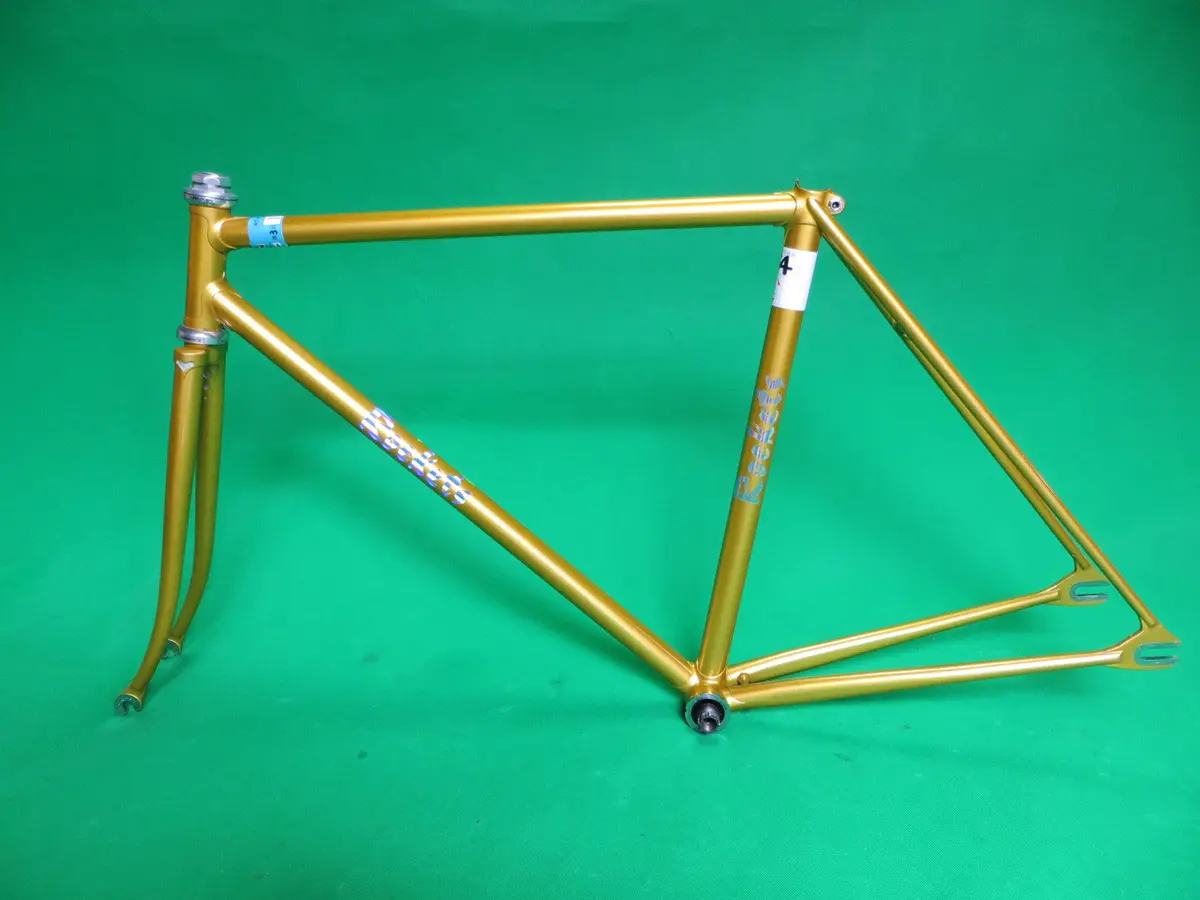 Bomber Pro // Gold // 49Cm 1