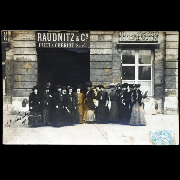 Chéruit - Employés De La Maison Huet & Chéruit, Successeurs De Raudnitz & Co, 21 Place Vendôme À Paris (1905) 1