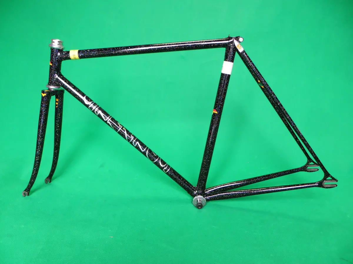 Stratos // Black Galaxy Flake // 51.5Cm 1
