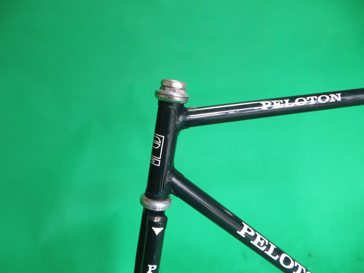 Peloton // Dark Green // 54.5Cm 2