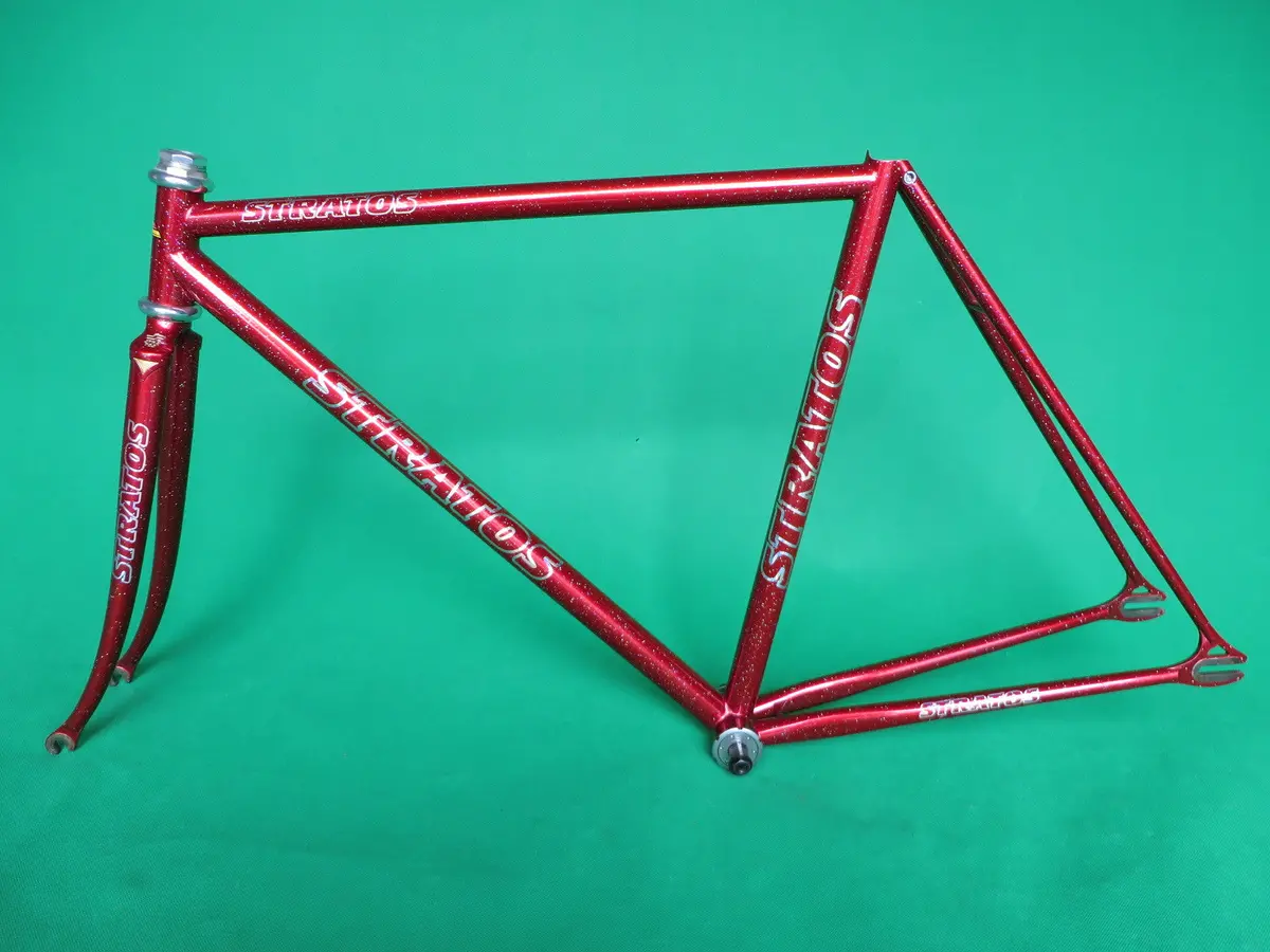 Stratos Fillet Red Sparkle (49Cm) 1