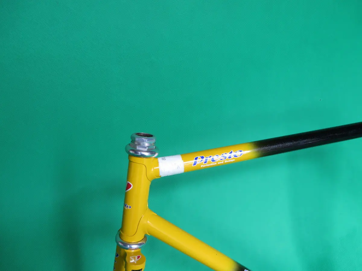 Presto | Black & Yellow | 52.5Cm 2