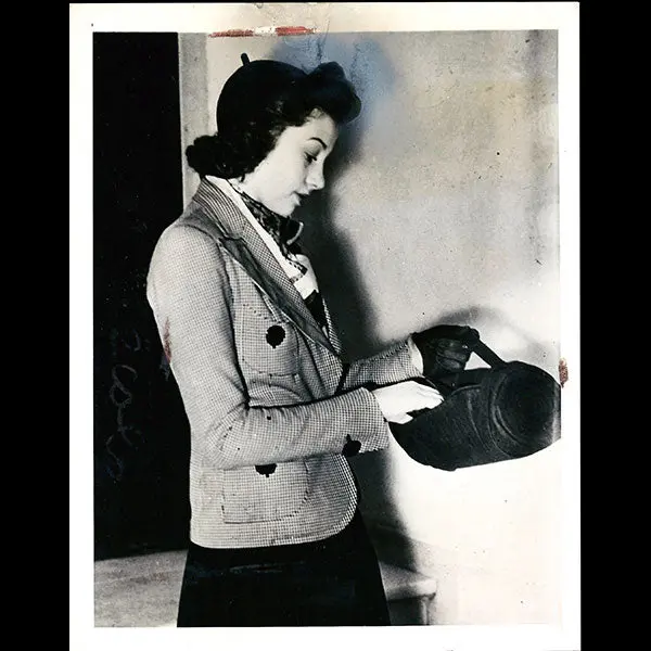 Jeanne Lanvin - Sac Pour Masque À Gaz (1939) 1