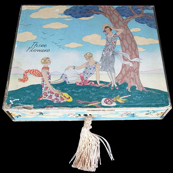 Richard Hudnut - Three Flowers, Boîte Dessinée Par George Barbier (Circa 1920S) 2