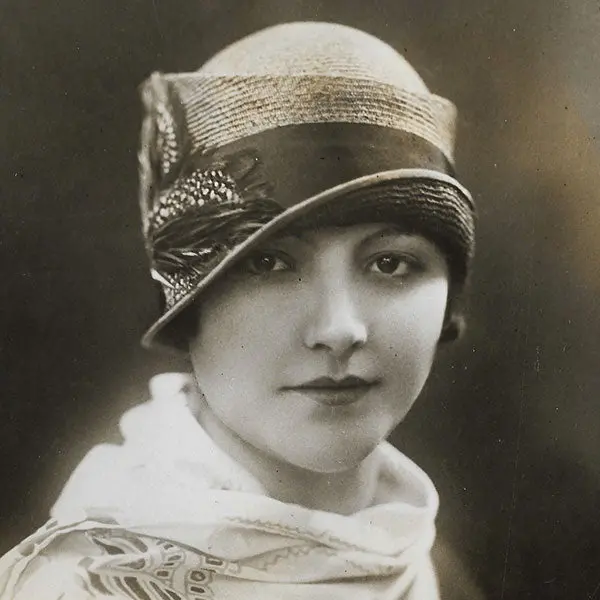 Alphonsine - Chapeau De Paille Rose Pour Printemps 1926 2