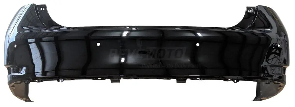 2014–2015 Lexus GS450h Rear Bumper – Factory-Painted with Park Assist Holes - Image 4