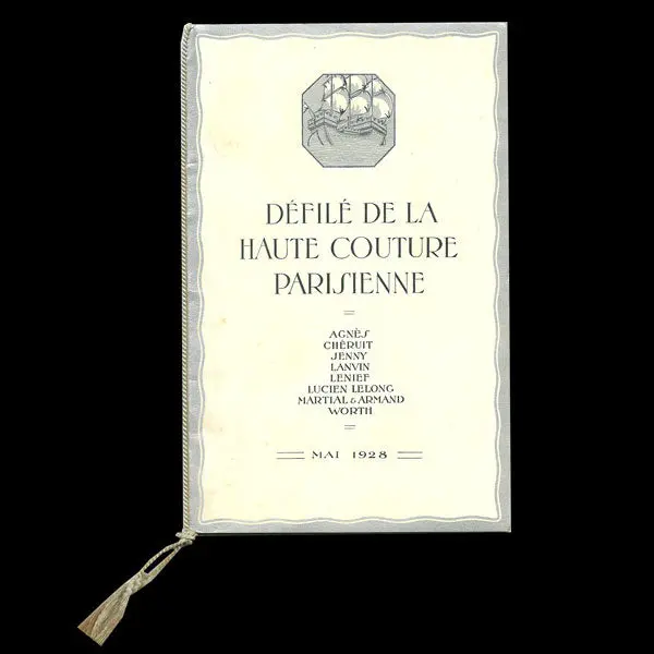Programme Du Défilé De La Haute Couture Parisienne À Milan En Mai 1928 1
