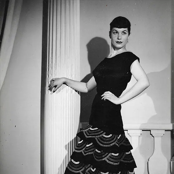 Carven - Robe À Volants, Tirage Et Négatif De Philiberte De Flaugergues (1951) 2