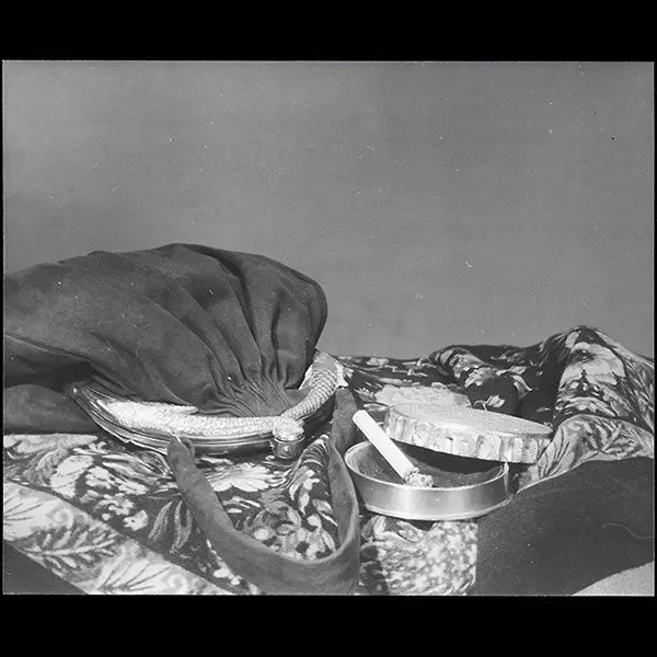 Line Vautrin - Sac Aux Poissons Et Cendrier Rebus, Photographie De Crespi (1947) 1