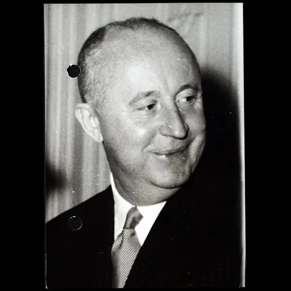 Christian Dior - Portrait Du Couturier (1957) 1