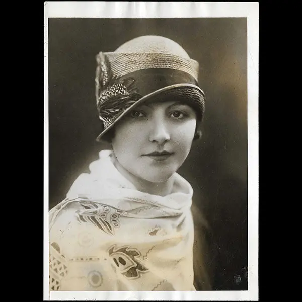 Alphonsine - Chapeau De Paille Rose Pour Printemps 1926 1