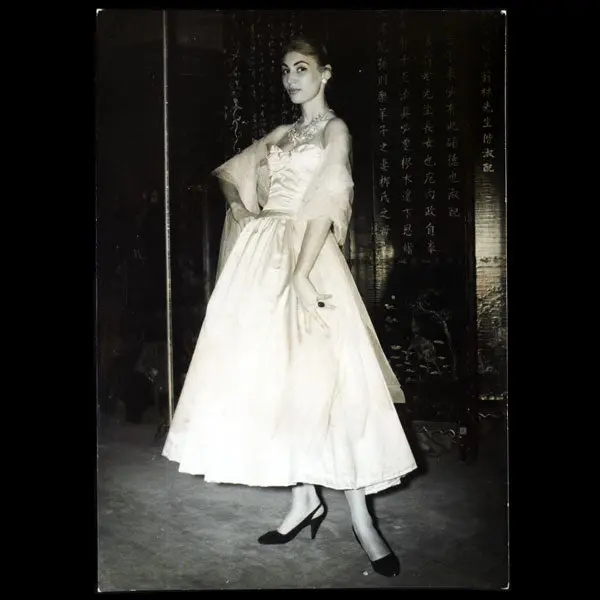 Robe De Cocktail Rose Pâle De Chanel, Août 1956 1