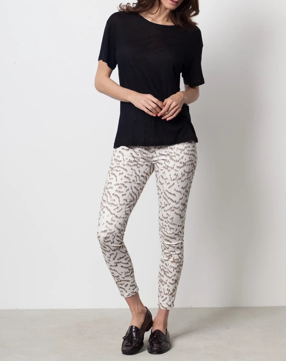 Hi Rise Skinny Jean In Cream Aurora 1