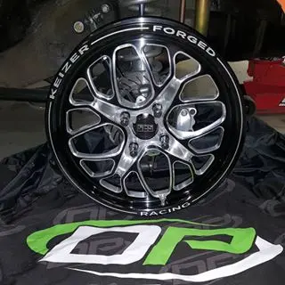 Keizer Slepen  Skinnies Rear One  Piece Honda Drag Wheel - Black Barrel 1