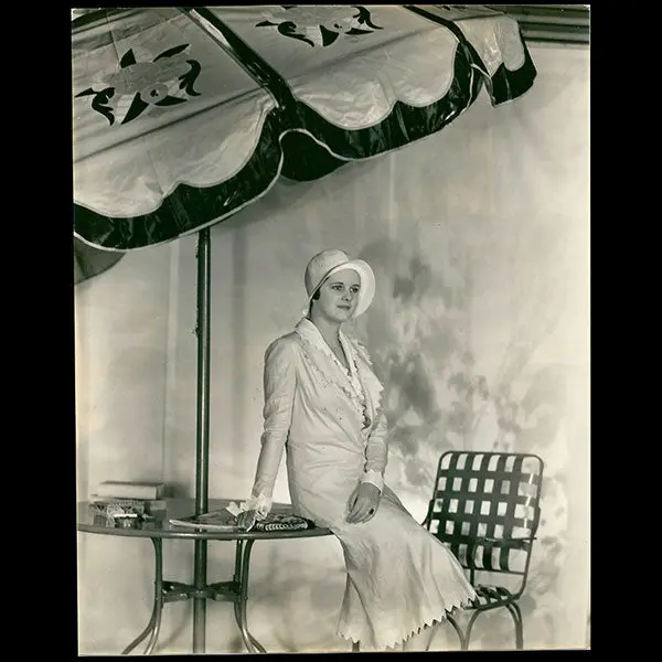 Chanel - Tailleur De Lin Rose Importé Par Le Grand Magasin Lord & Taylor (1930) 1
