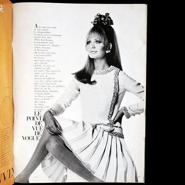 Vogue France (Octobre 1967), Couverture De David Bailey 2