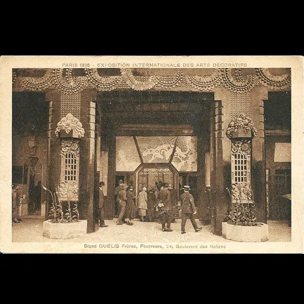 Guelis Frères - Stand Du Fourreur À L'exposition Internationale Des Arts Décoratifs Et Industriels (1925) 1