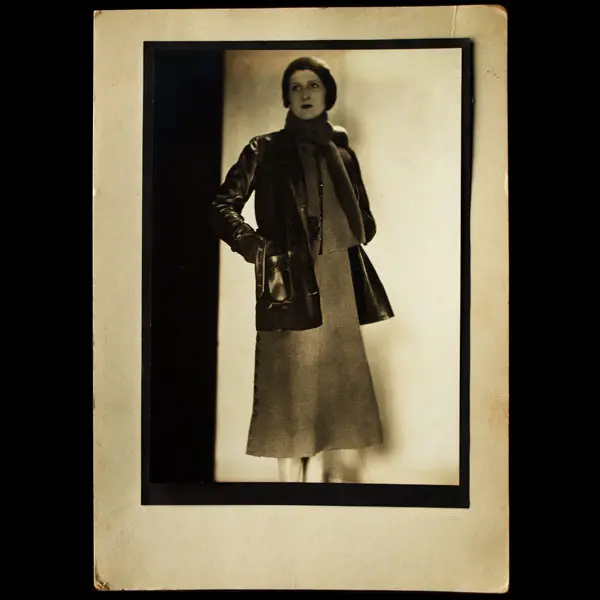Ensemble En Lainage Et Veste En Cuir De Maggy Rouff (1930) 1