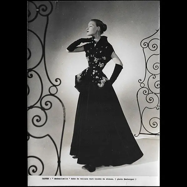 Carven - Robe Mademoiselle, Photographie De Seeberger (1951) 1