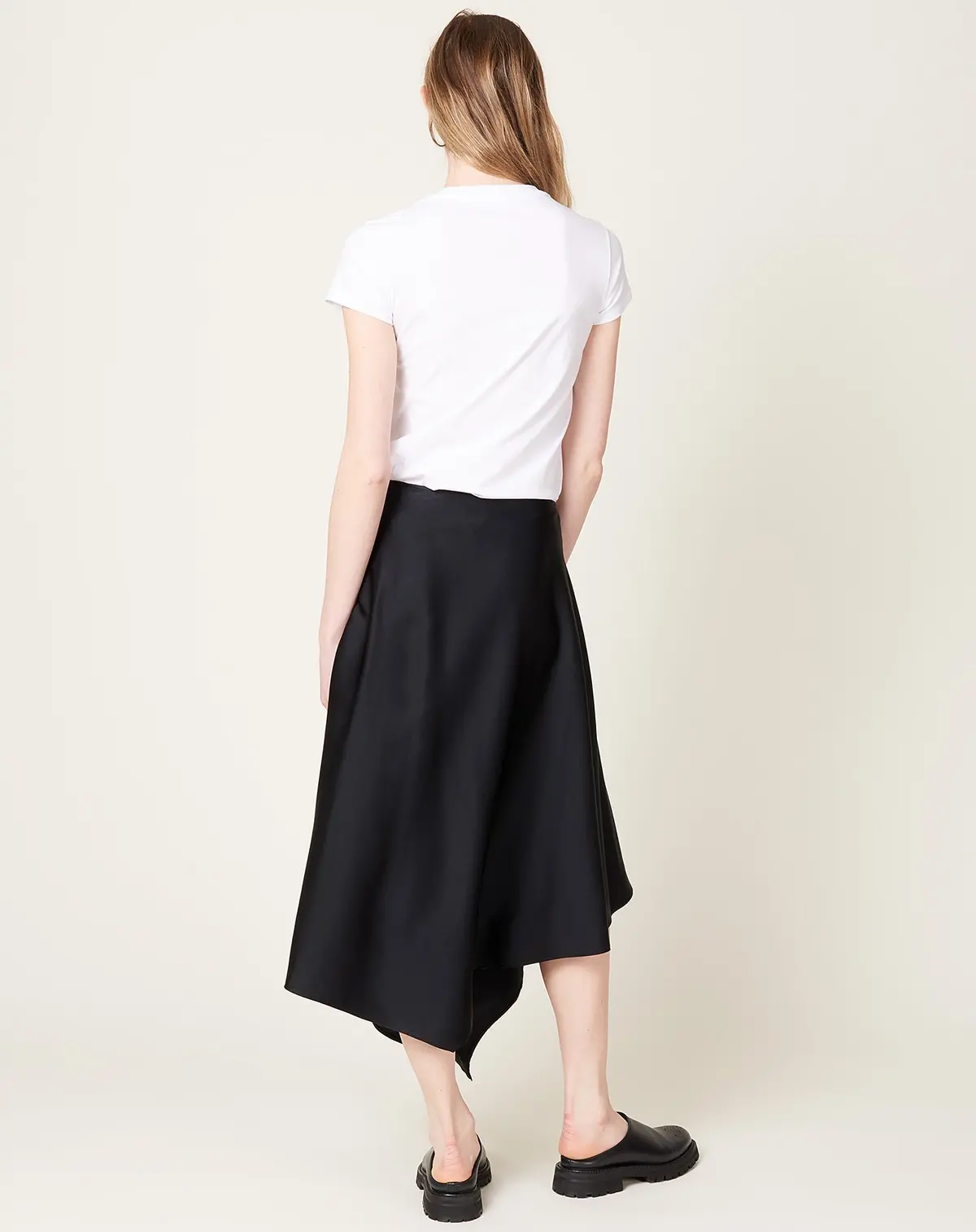 Handkerchief Skirt In Black 4
