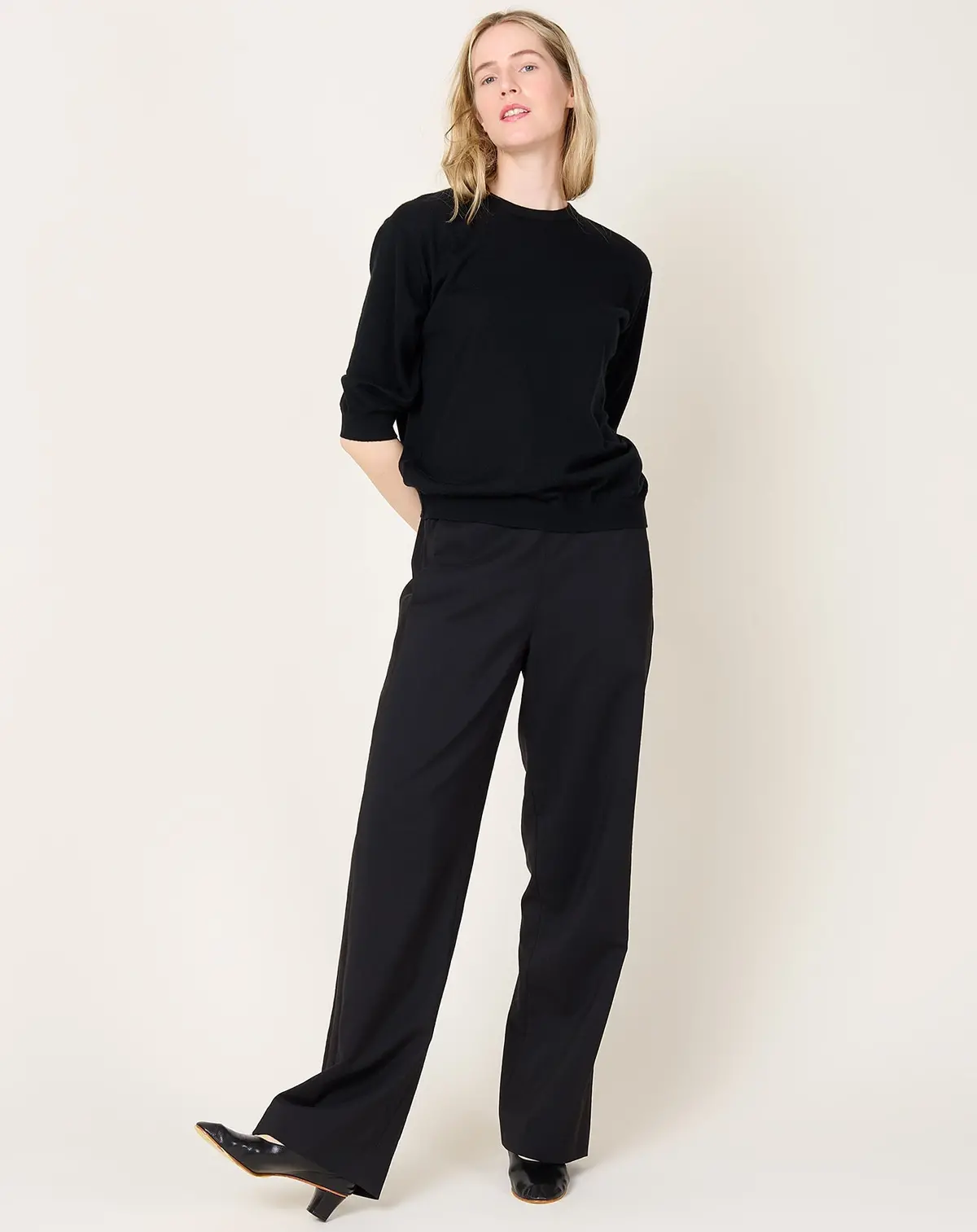 Relaxed Tuxedo Trouser In Black 1