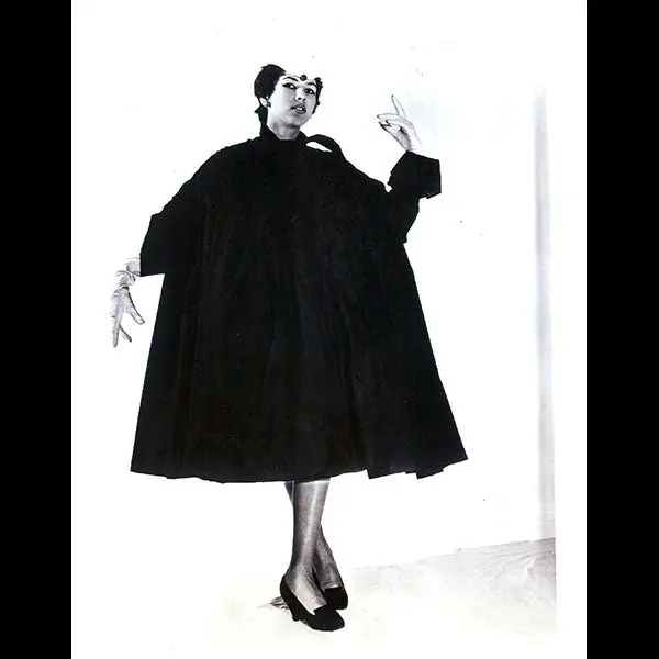 Christian Dior - Manteau Court En Taffeta (1953) 1