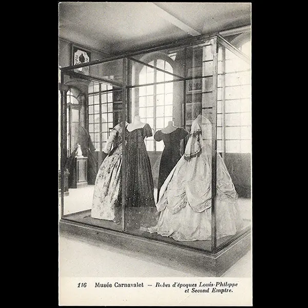 Musée Carnavalet - Robes Louis-Philippe Et 2Nd Empire (Circa 1925) 1