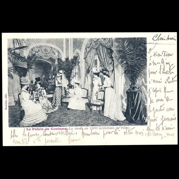 Exposition Universelle De Paris - Palais Du Costume (1900) 1