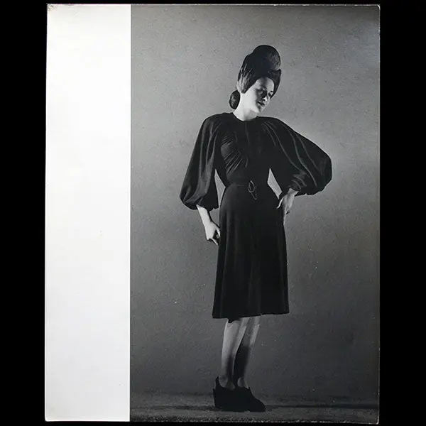 Grès - Robe Et Turban, Tirage De Lavoisier (Circa 1943) 2
