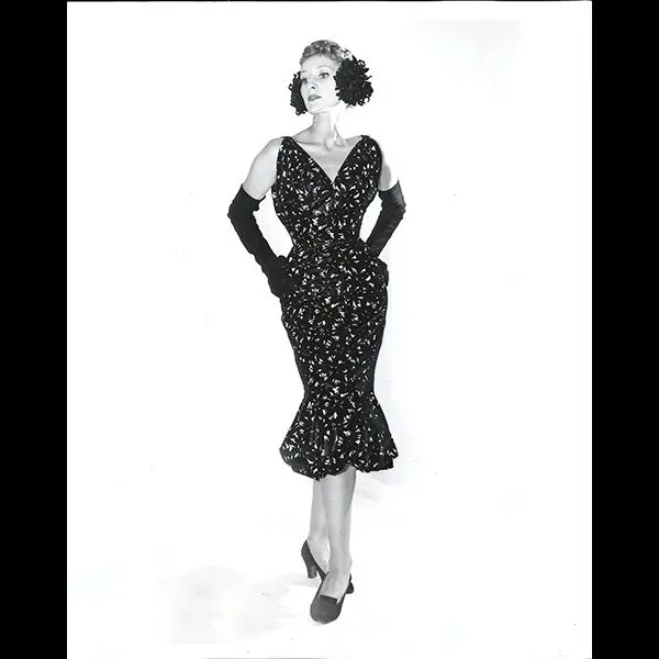 Christian Dior - Robe De Soirée En Velours Noir Et Blanc (1957) 1