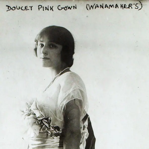 Doucet- Modèle De La Maison Doucet Présenté Par Le Grand Magasin Wanamaker De New-York (Circa 1914) 2