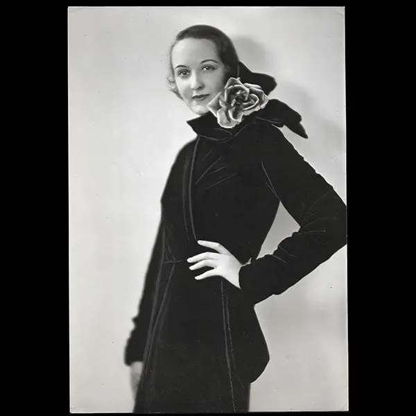 Jean Patou - Manteau De Velours, Tirage D'époque De Luigi Diaz (1930) 1
