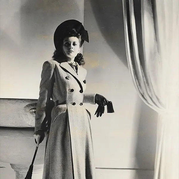 Lucien Lelong - Robe Portée Par La Mannequin Maggy Sarragne, Photographie De Lavoisier (Circa 1948) 2