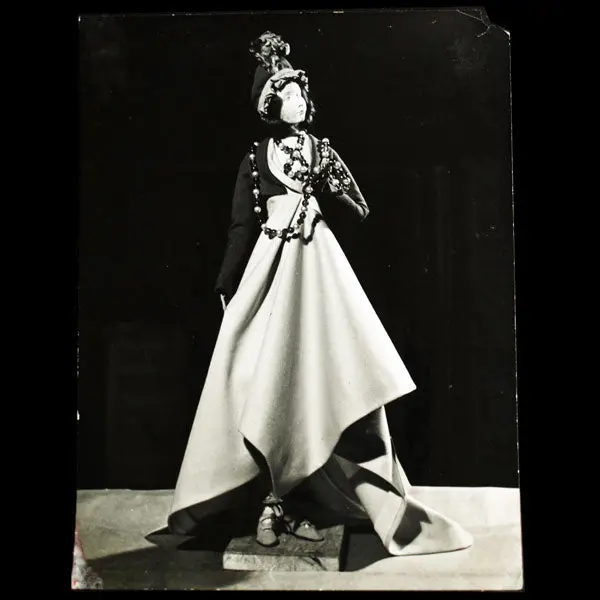 Gratitude Train (1949), Robe Et Spencer De 1797 Par Jeanne Lafaurie 1