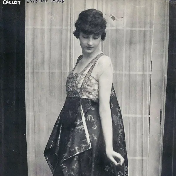 Callot Soeurs - Déesse, Robe Du Soir Présentée À La Fête Parisienne De New York (1915) 2