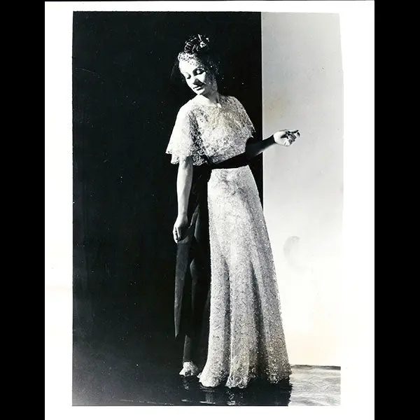 Chanel - Robe Du Soir En Dentelle De Chanel (1938) 1