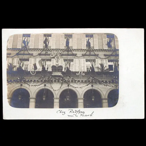 Maison Redfern & Sons, 242, Rue De Rivoli À Paris (1903) 1