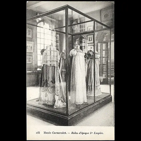 Musée Carnavalet - Robes Ier Empire (Circa 1925) 1