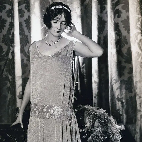 Drecoll - Robe Brodée, Photographie Du Studio Tornello (1924) 2