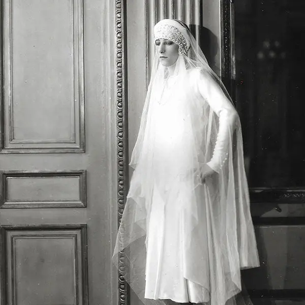 Lucien Lelong - Robe De Mariée, Photographie De Mode Par Thérèse Bonney (1925) 2