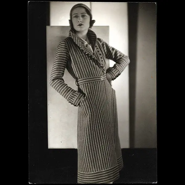 Louiseboulanger - Manteau De Demi-Saison, Tirage D'époque De Scaïoni (1931) 1