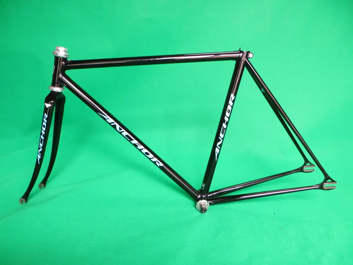 Anchor  // Black // // Kaisei 022 // 50Cm 1