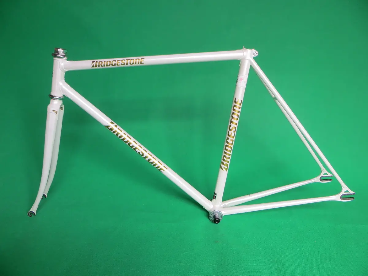 Bridgestone // White // Kasei 8630R  + 019 Tubing // 51Cm 1