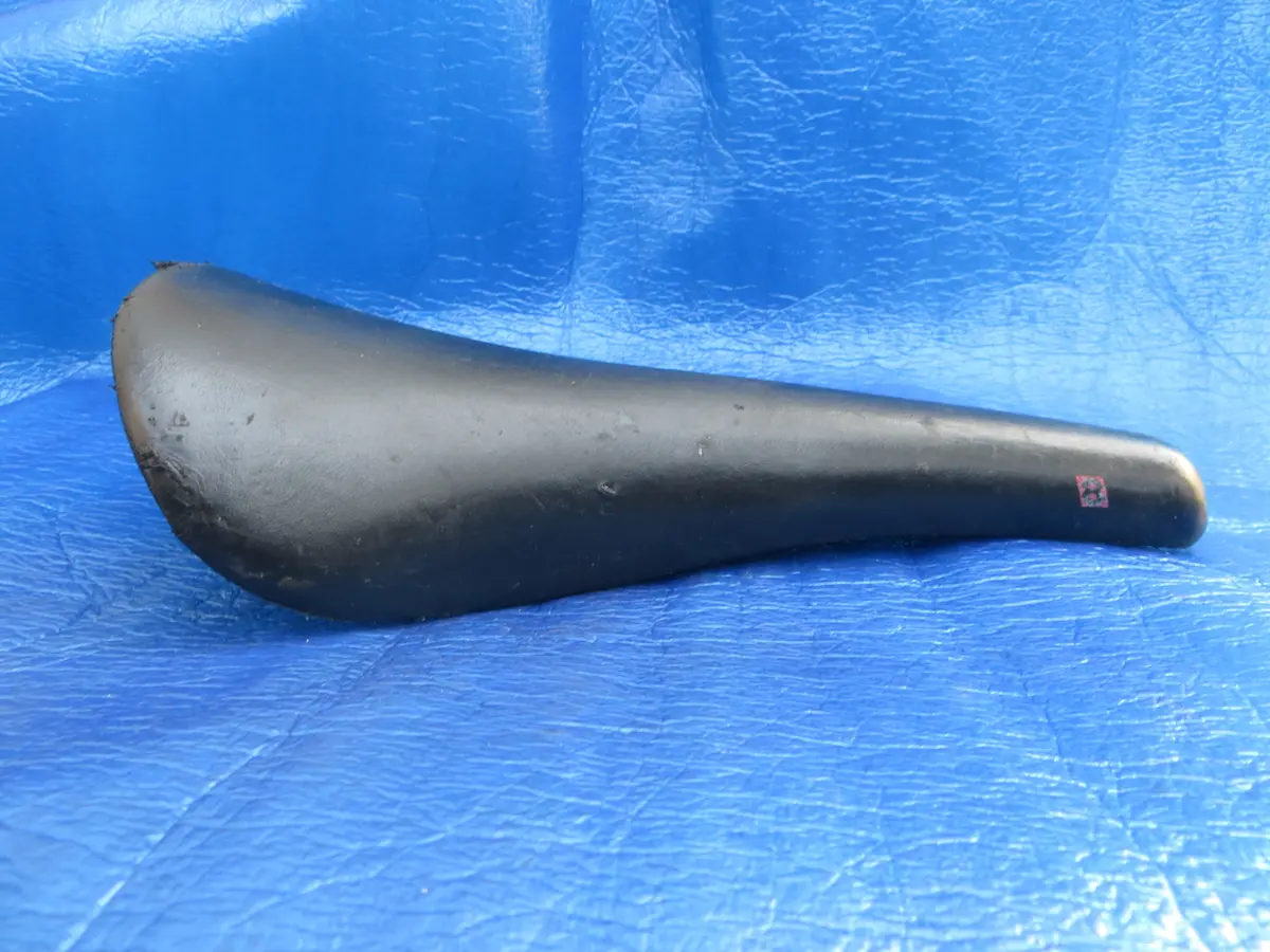 Kashima Five Gold Fg-8P 30Mm Njs Unpadded Saddle (25011505) 1