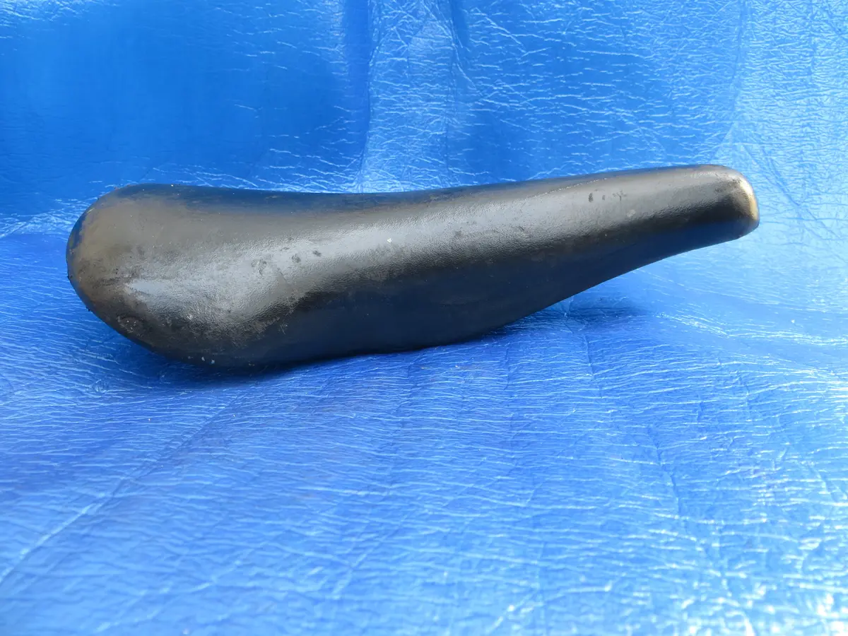 Kashima Five Gold Wide  Fg-4P 44Mm Njs Unpadded Saddle  (25011507) 1