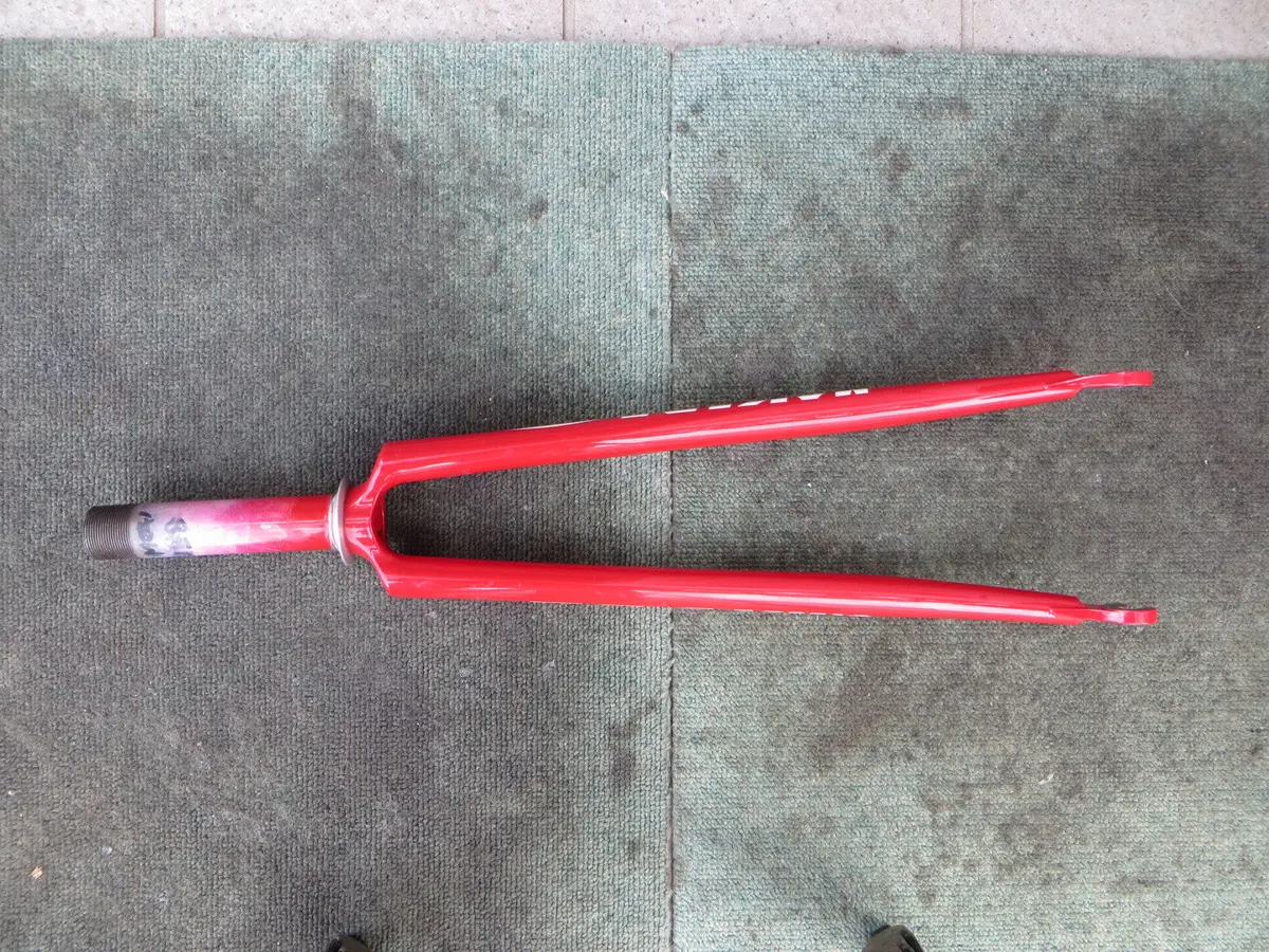 Makino Columbus Max Front Fork 115Mm Steering Column Length / 9Mm Axle Slot 1