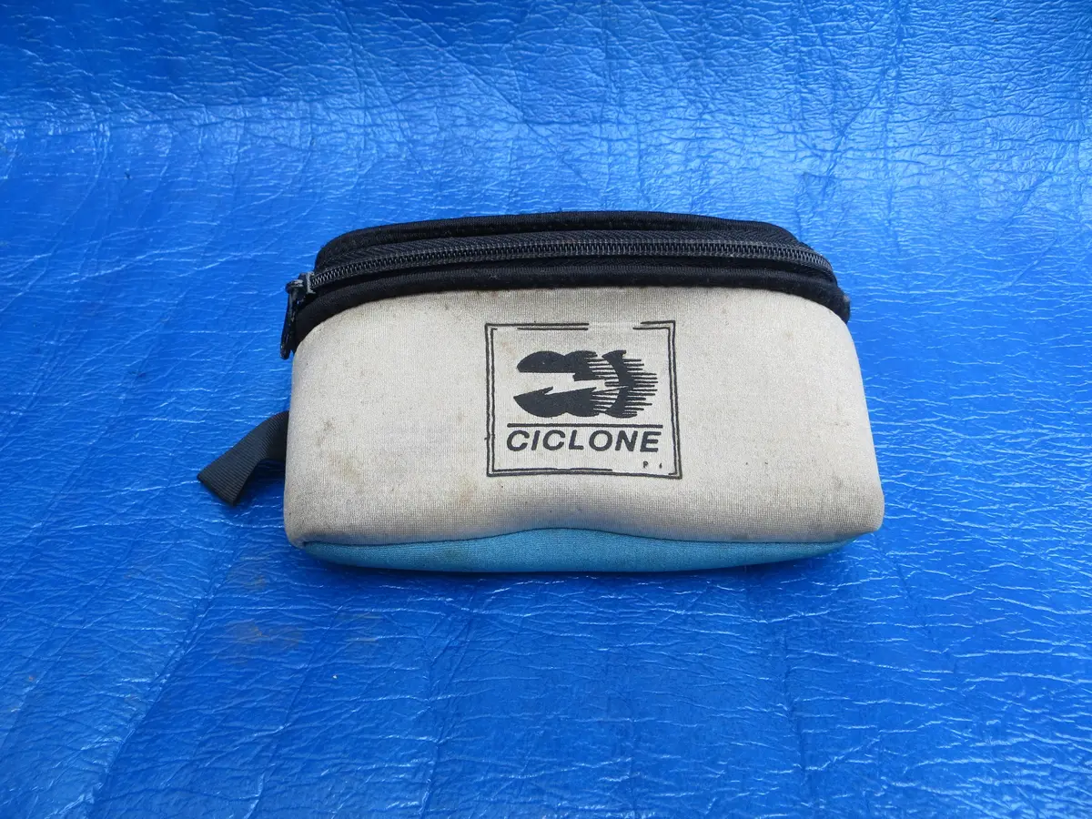 Rare! Vintage Ciclone Sunglasses Case /25011926 1