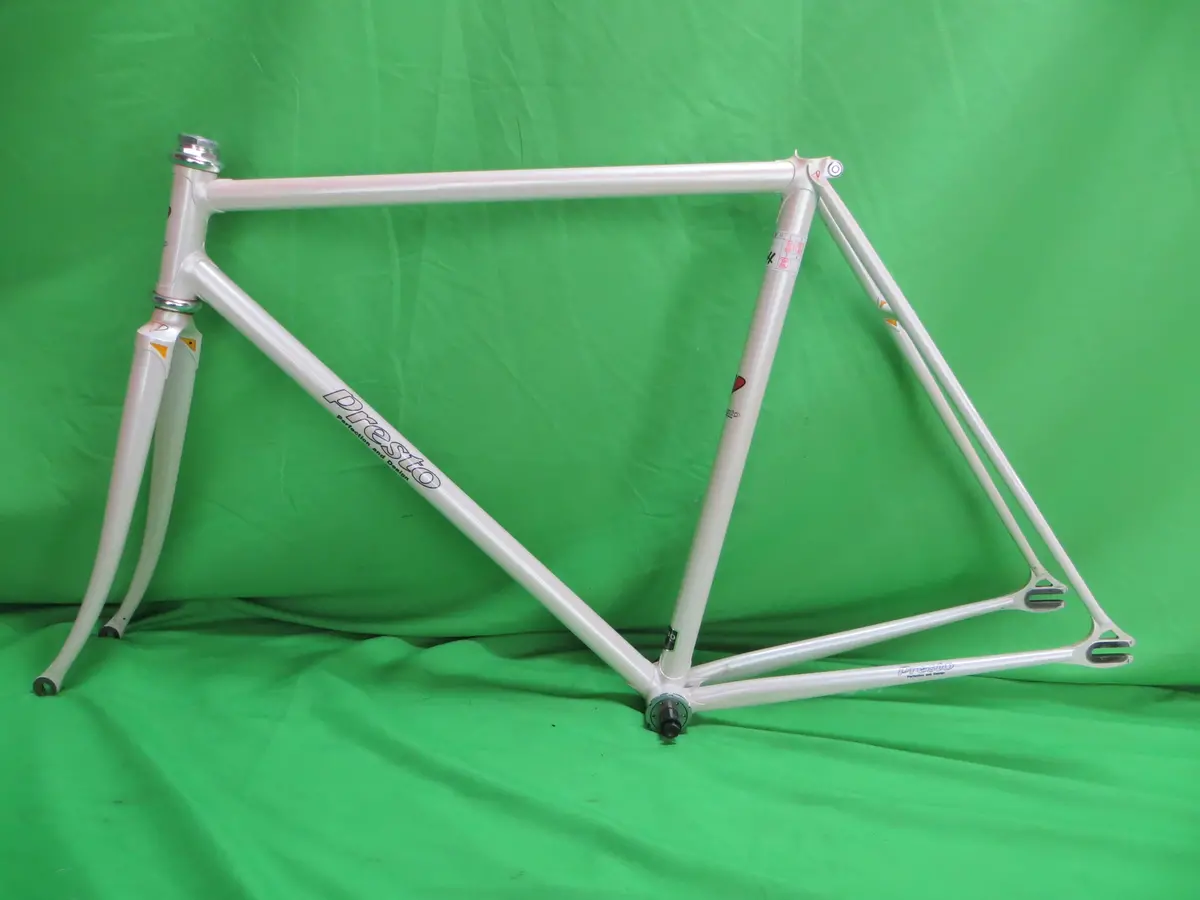 Presto Kaisei 8630R // White // 51.5Cm 1