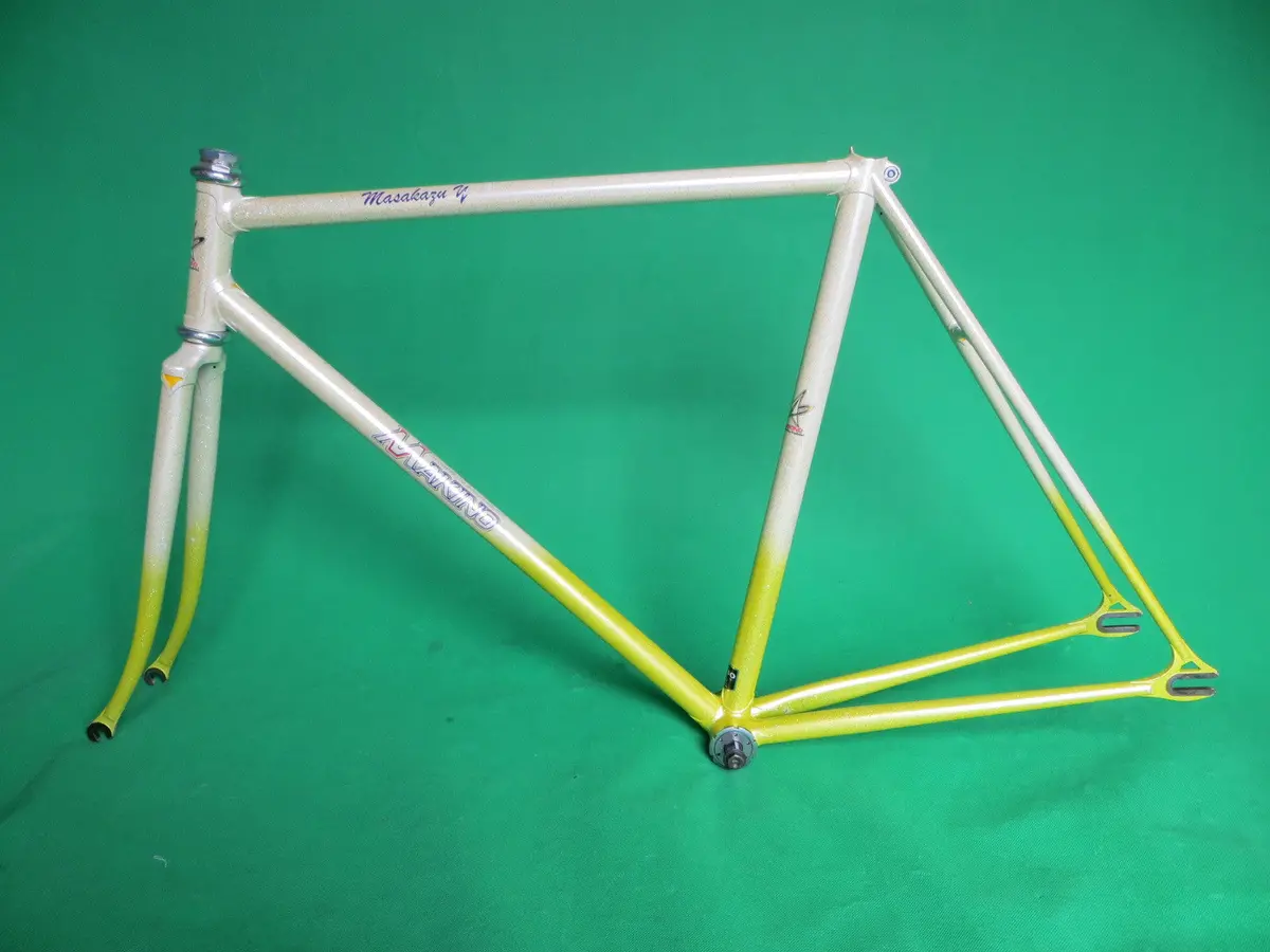 Makino // White & Yellow Fade With Flake // Kasei 4130R Tubing // 52.5Cm 1