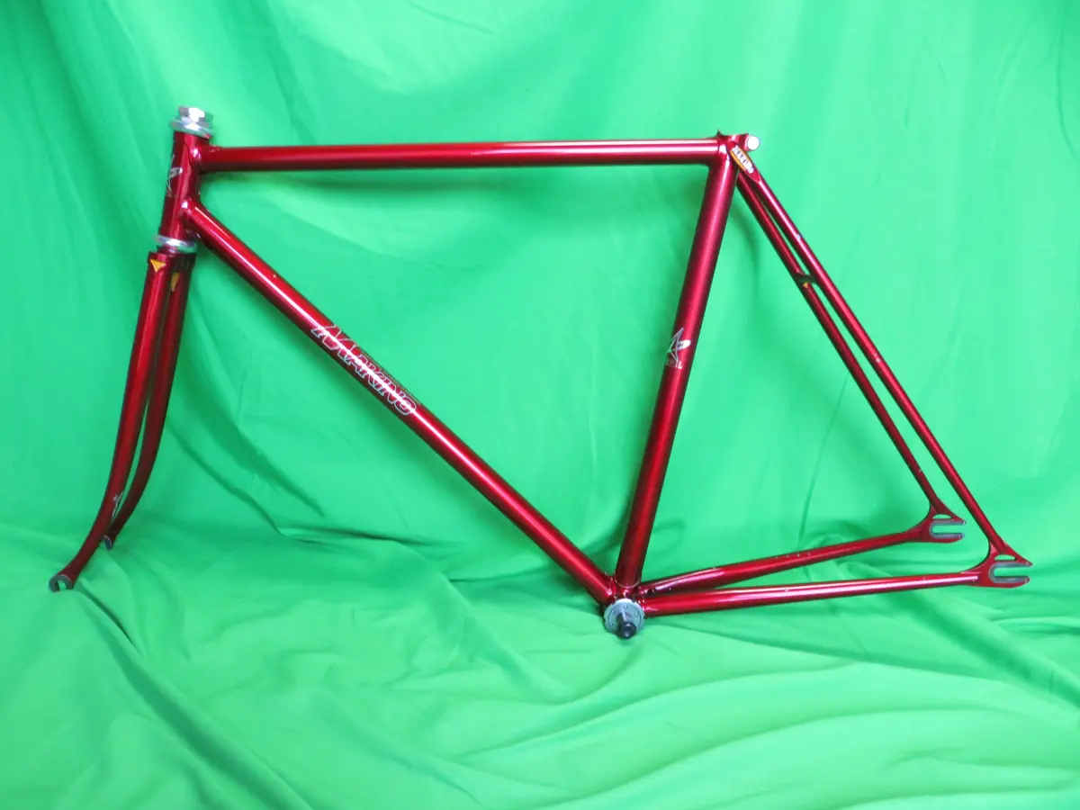 Makino // Deep Red Metallic // 50.5Cm 1